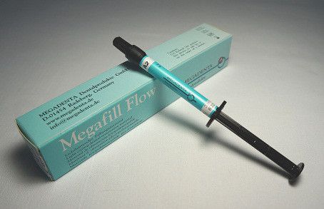 Жидкотекучий композит megafill flow