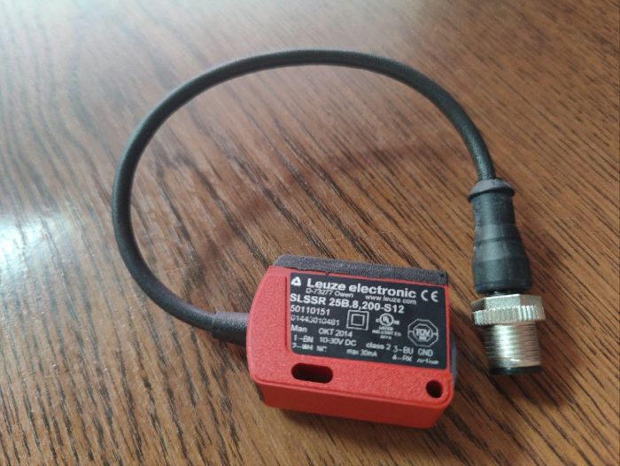 LEUZE SLSSR 25B.8,200-S12 датчик барьерный,оптический,передатчик